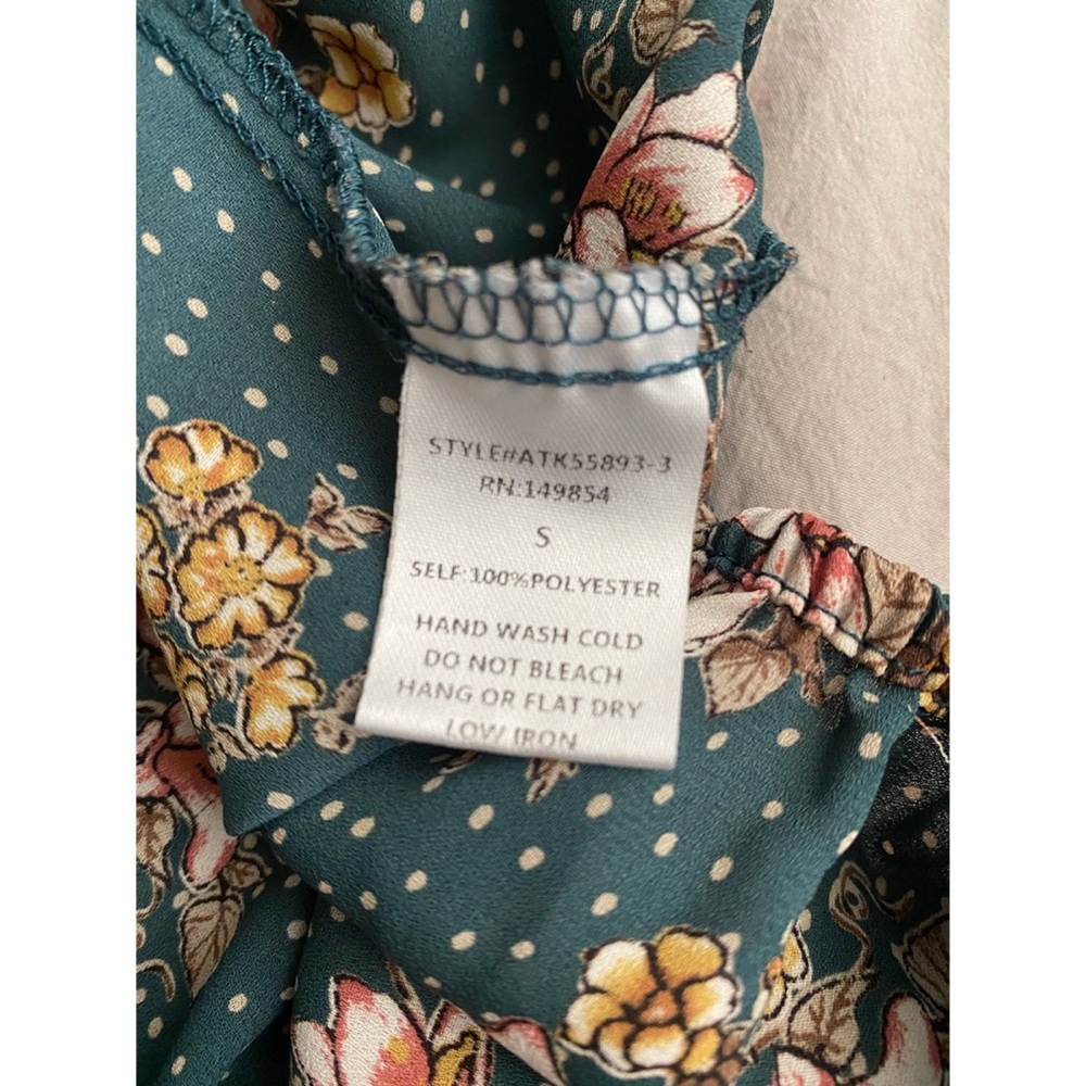 Sadie & Sage floral blouse - Picture 5 of 5